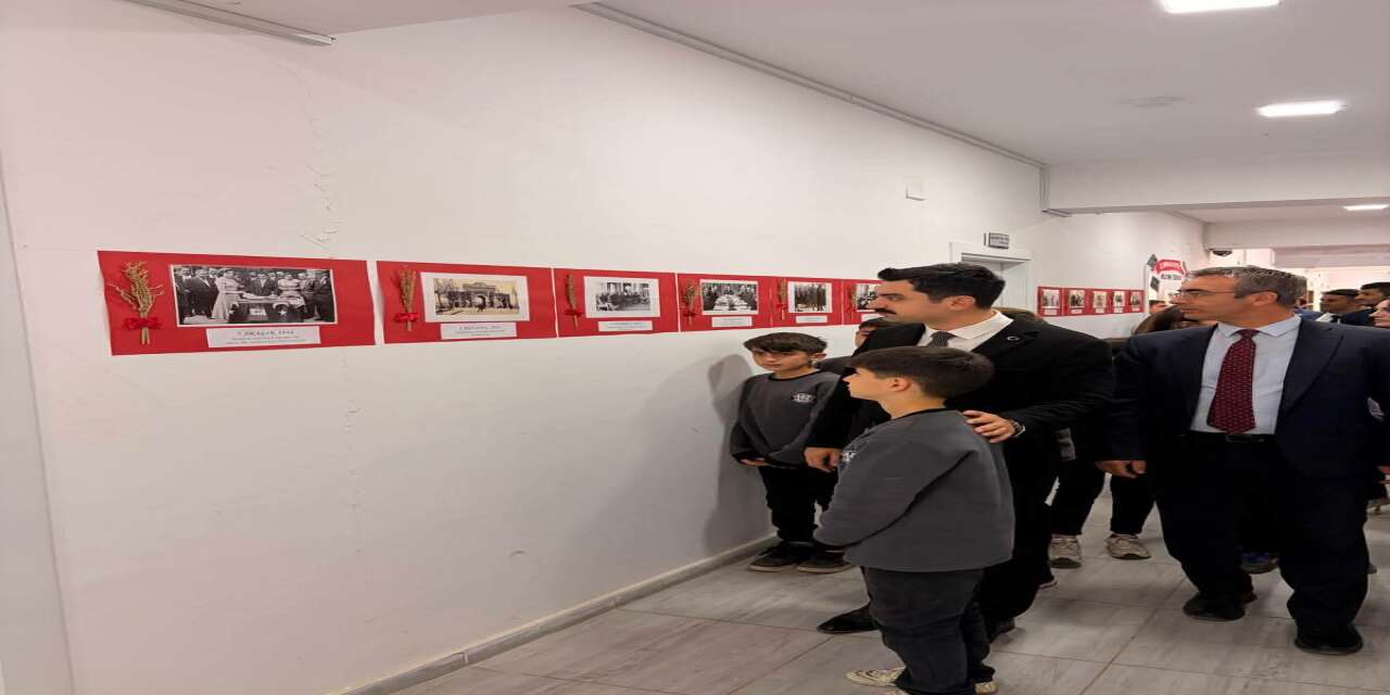 Beytüşşebap’ta Cumhuriyet Sergisi Büyük Beğeni Topladı