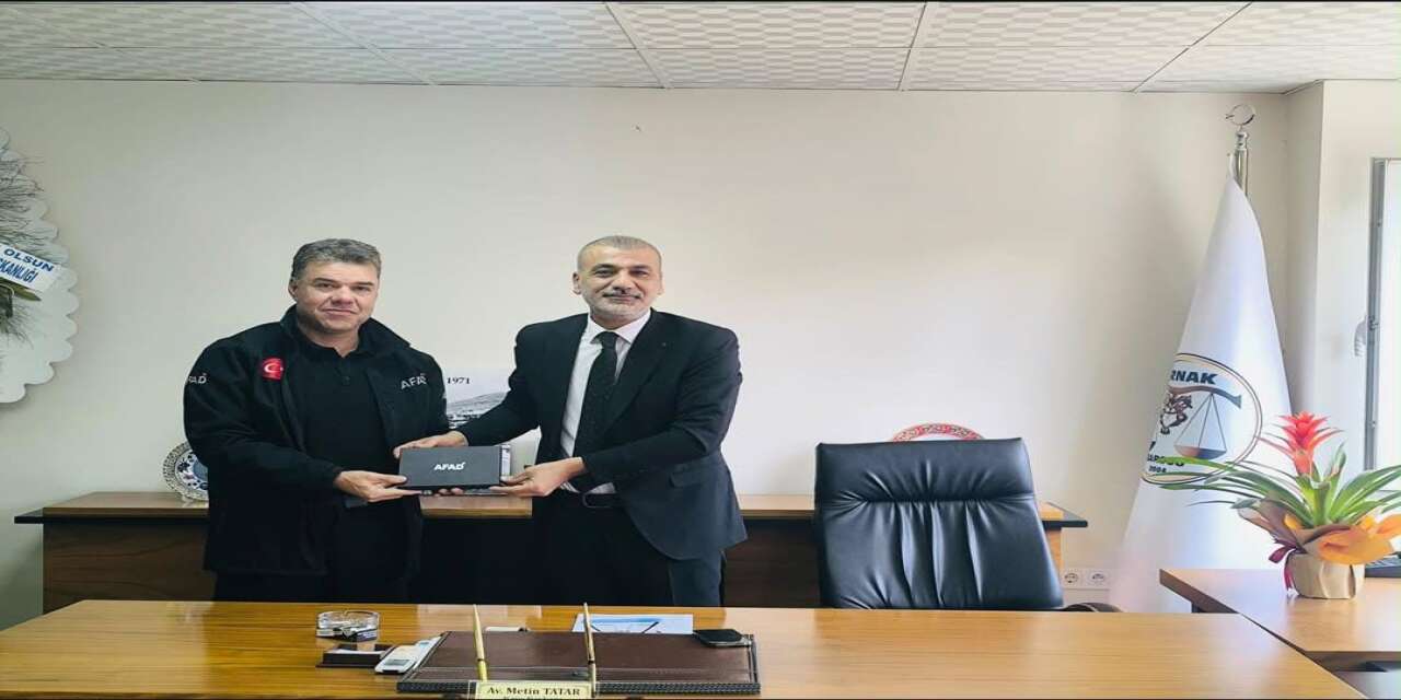 Şırnak AFAD Müdürü Muzaffer İşlek’ten Baro Başkanı Metin Tatar’a Hayırlı Olsun Ziyareti