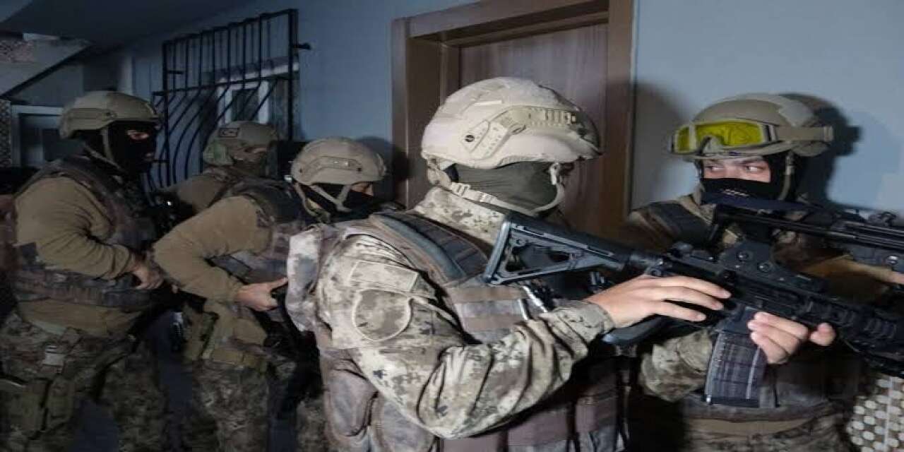 Şırnak Dahil 30 İlde Suç Örgütü Operasyonu: 90 Şüpheli Yakalandı, 76 Kişi İçin Tutuklama Talebi