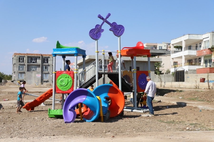Kahta’daki Parklar Yenileniyor  
