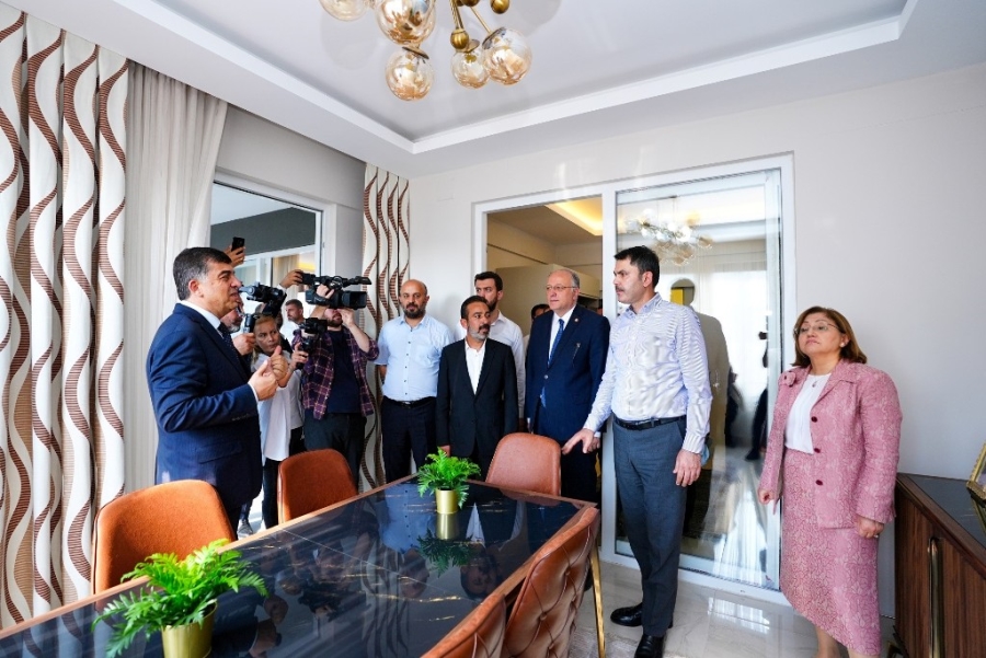 Başkan Fadıloğlu’dan, Bakan Kurum’a Kentsel Dönüşüm Brifingi     