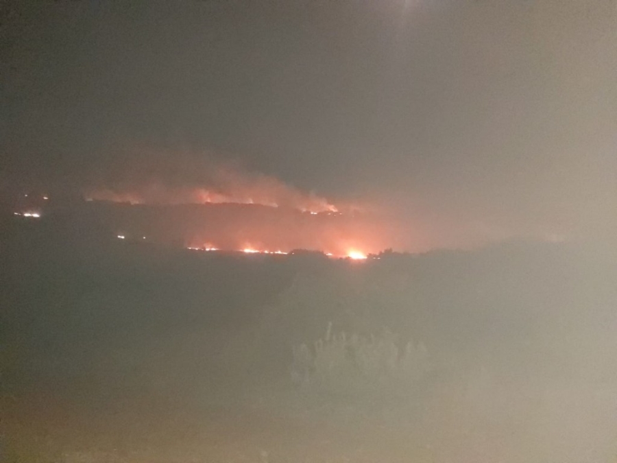 Diyarbakır’da Üç Noktada Çıkan Yangın Yaklaşık 5 Saat Sonra Kontrol Altına Alındı   