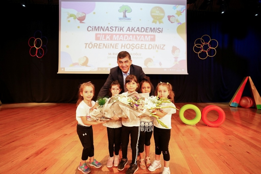 Geleceğin Şampiyonları İlk Madalyalarını Aldılar  
