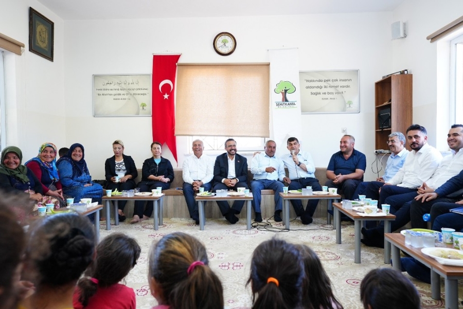Kırsal Mahallelerdeki Vatandaşlardan Fadıloğlu’na Övgü  