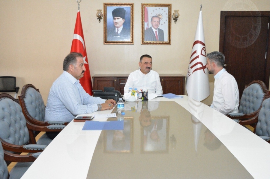 Siirt Valisi Hacıbektaşoğlu, Köy Muhtarlarının Sorun Ve Taleplerini Dinledi  