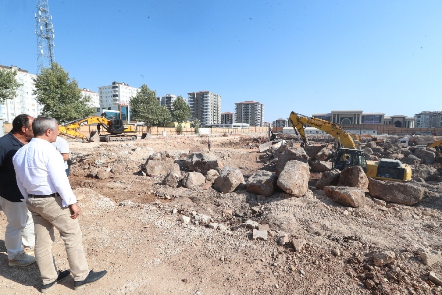 Türkiye'nin En Büyük İkinci Kütüphanesi Şahinbey' Yapılıyor  