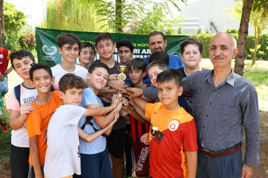 Yenişehir’de ‘Yaz Kur’an Kursları Futbol Turnuvası’ Düzenlendi  
