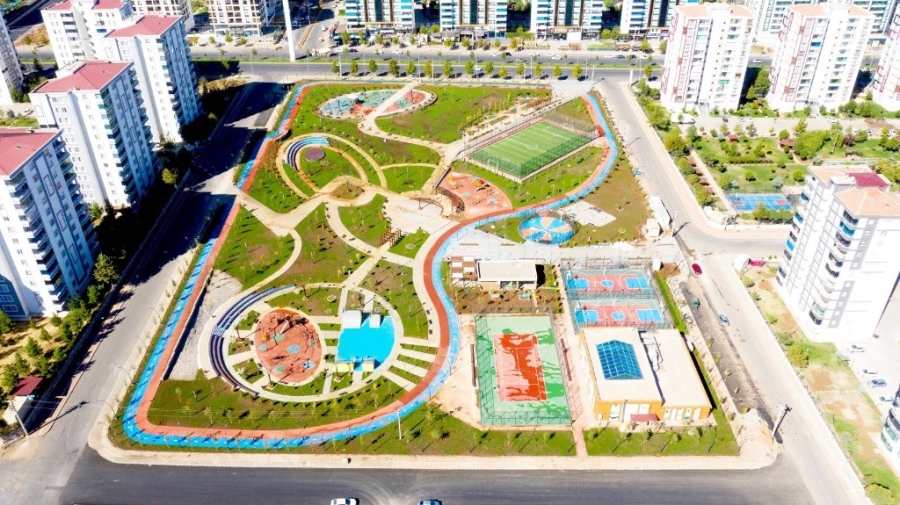 Devletin milyonluk yatırımlar yaptığı Diyarbakır’ı görenler şaşırıyor  