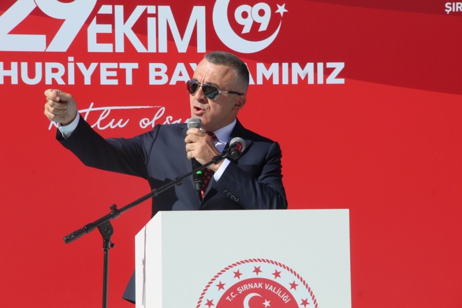 Şırnak’ta 29 Ekim Cumhuriyet Bayramı coşkuyla kutlandı