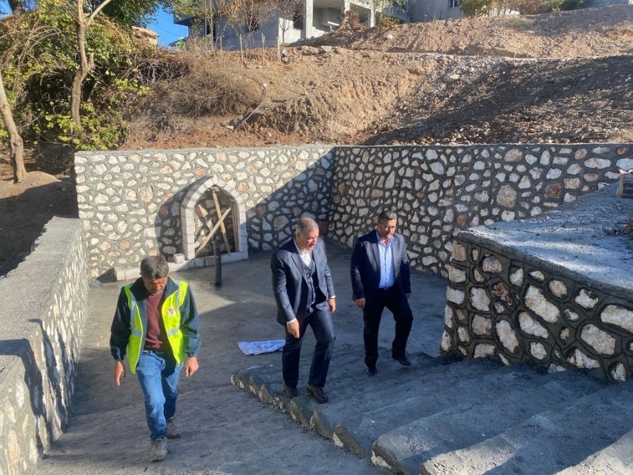 Tarihi çeşme yeniden gün yüzüne çıkartıldı
