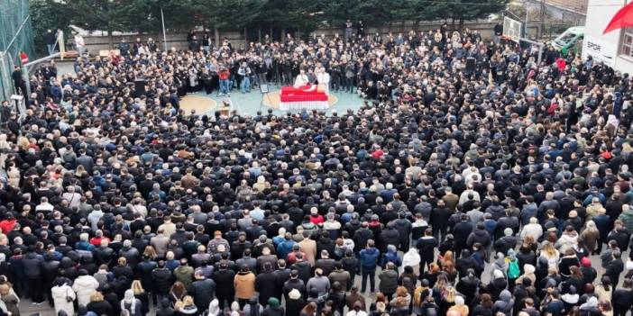 Şırnak’tan Fatma Nur Öğretmen İçin Yürekten Başsağlığı