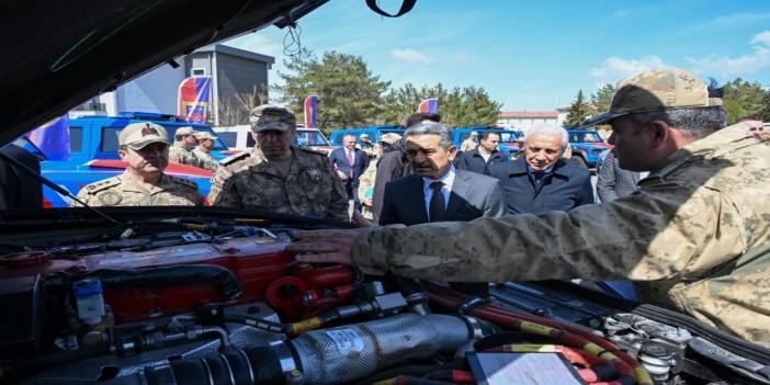 Şırnak’ta Asayişte Yeni Dönem: Zırhlı Araçlar Tanıtıldı