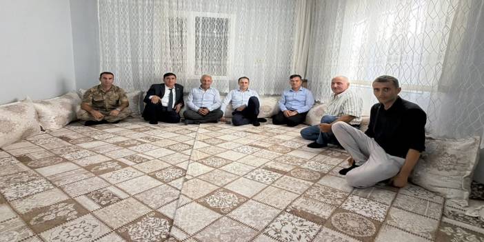 Şırnak'ta Hacdan Dönen Vatandaşlara Evlerinde Ziyaret
