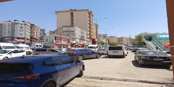 Şırnak Devlet Hastanesi Yolunda İnşaat Yoğunluğu: Vatandaşlardan Trafik Tepkisi