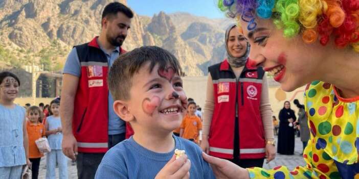 Şırnak'ta Çocukların Yüzünü Güldüren Eğlence Dolu Organizasyon