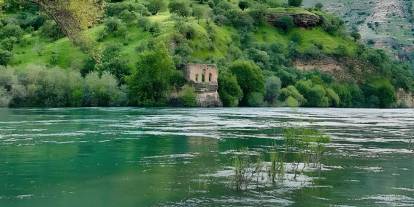 Şırnak'ta Dicle Nehri'ne düşen 21 yaşındaki kadın kayboldu