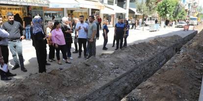 Cizre Belediye Başkanı Yerbasan, çalışmaları denetledi