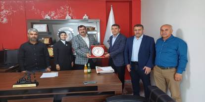 MÜSİAD Şırnak Şubesi'ne Kızılay'dan Teşekkür Plaketi