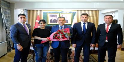 Tapu ve Kadastro Müdürlüğü'nden Vali Ekici'ye Kuruluş Yıl Dönümü Ziyareti