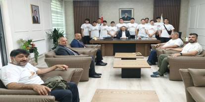 İstanbul'dan Gelen öğrenciler, Uludere Kaymakamı ile Buluştu