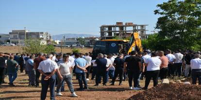 Silopi'de anne ve kızı toprağa verildi