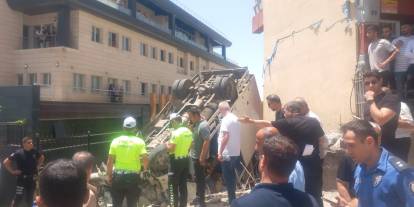 Şırnak'ta Freni Patlayan Kamyonet dehşet saçtı: 4 kişi yaralandı