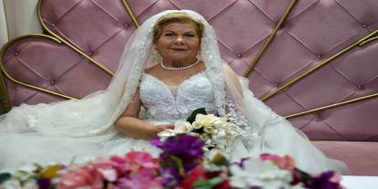 Geçen Yıl Gelinlik Giymişti: Sümbül Teyze Çalılıkta Ölü Bulundu