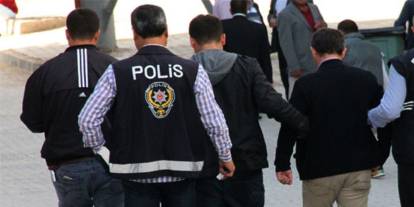 Terör örgütü FETÖ'nün TSK yapılanmasına yönelik operasyon: 158 şüpheli yakalandı