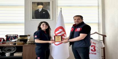 Şırnak 112'de Duygusal Veda: Tayini Çıkan Personele Plaket Takdimi