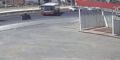 Silivri'de feci kazada motosiklet sürücüsü hayatını kaybetti