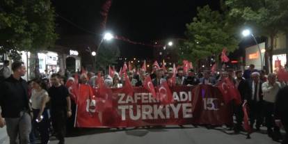 Şırnak’ta demokrasi nöbetine yoğun katılım, Halk zaferi coşku ile kutladı