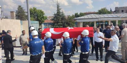 Eski Bitlis Valisi Karaömeroğlu, Ankara’da son yolculuğuna uğurlandı