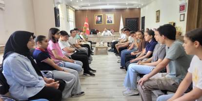 LGS’de Başarılı Olan Şırnaklı Öğrenciler Ödüllendirildi