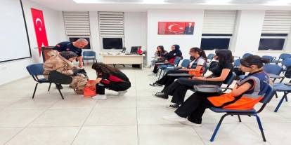 AFAD Şırnak İl Müdürlüğü'nden Stajyerlere KBRN Eğitimi