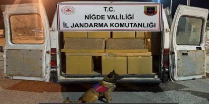 Niğde'de jandarmadan kaçak sigara operasyonu: 1 milyon 200 bin makaron ele geçirildi