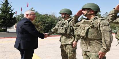 Bakan Güler Şırnak'ta Birlikleri Denetliyor