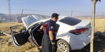 Cizre’de otomobil Şarampole uçtu, aynı aileden 3 kişi yaralandı