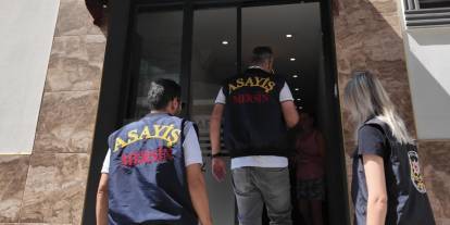 Mersin'de günübirlik ev ve kiralık araç firmaları denetlendi