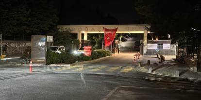 Üniversitede 15 yaşındaki kızı kafasından vuran şahıs aynı silahla intihar etti