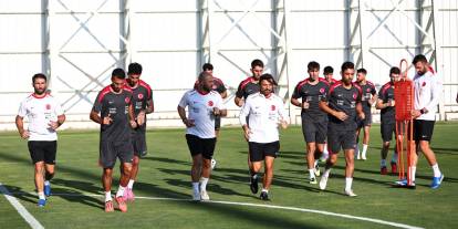 A Milli Futbol Takımı, İspanya maçı hazırlıklarına başladı