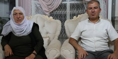 34 yıl önce doğan ikizleri arıyorlar