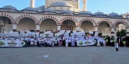 Şırnak'ta Gönülleri Isıtan Etkinlik: Çocuklar Namaz Bilinci İçin Yürüdü