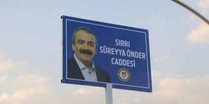 Cizre'de İdil Caddesi’ne Sırrı Süreyya Önder’in ismi verildi