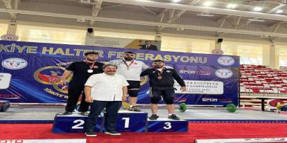 Şırnaklı Sporcu Şefkan Sümen’den Türkiye Şampiyonasında Rekor Zafer
