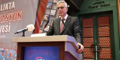 Sağlık Bakanı Memişoğlu "Sağlıkta Z-İnovasyon Zirvesi"nde gençlerle buluştu