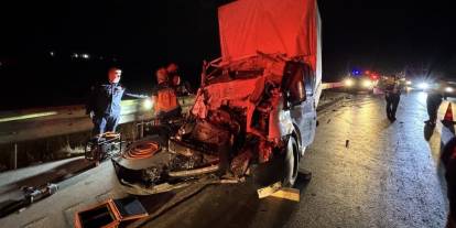 Gaziantep’te kamyonet kamyona arkadan çarptı: 1 ölü, 1 ağır yaralı