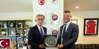 Fenerbahçe Başkanı Sadettin Saran, TFF Başkanı Hacıosmanoğlu'nu ziyaret etti