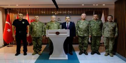 Kara Kuvvetleri Komutanı Orgeneral Tokel’den Vali Ekici’ye Ziyaret