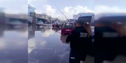 Göle Dönmüş Sokağa Olta Atan Ankaralıların Görüntüsü Gündem Oldu