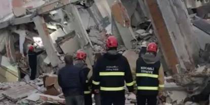 6 Katlı bina çöktü: Çok sayıda ekip sevk edildi